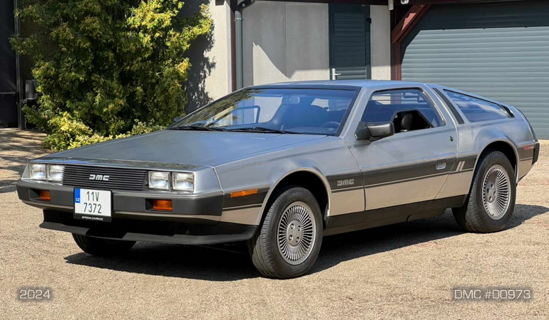 00973 - SCEDT26T7BD000973 | DeLorean Census